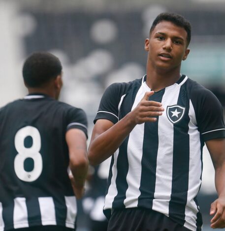 Nos passos de Jeffinho, Fabiano é atração do Botafogo na Copinha 2023
